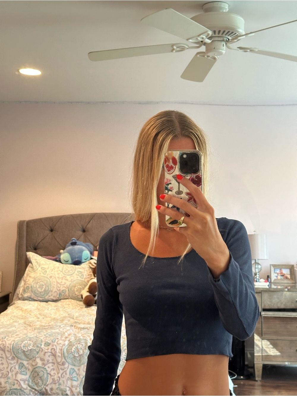 Brandy Melville Navy Long-Sleeve Ribbed Crop Top